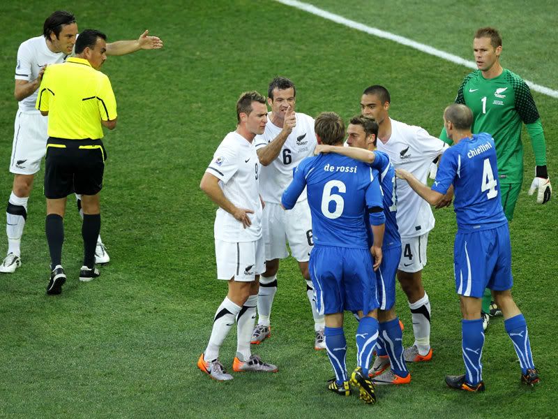 Italy-v-New-Zealand-penalty-row_246.jpg