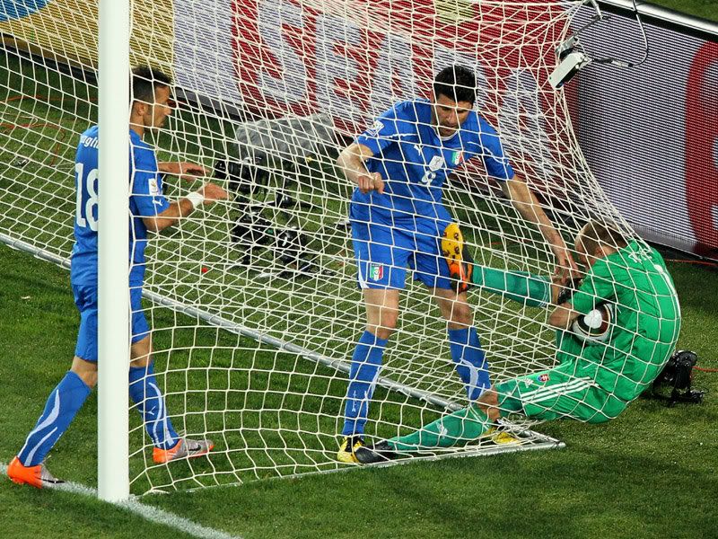 Slovakia-v-Italy-tempers-flare_2469.jpg