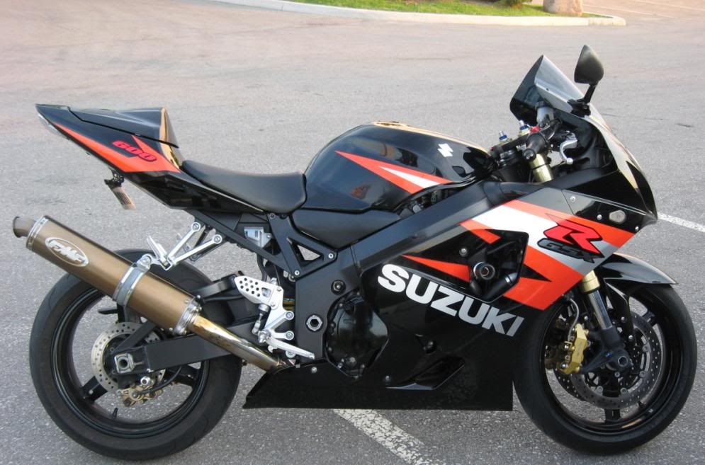 gsxr1.jpg