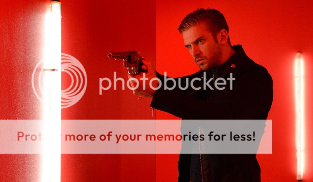 photo 19_08_16-Night-Shot-the-guest_zpsf6mcyv2m.jpg