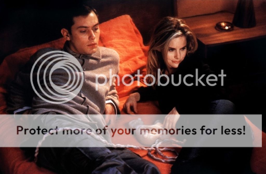 photo existenz-1_zpshtgsz45i.jpg