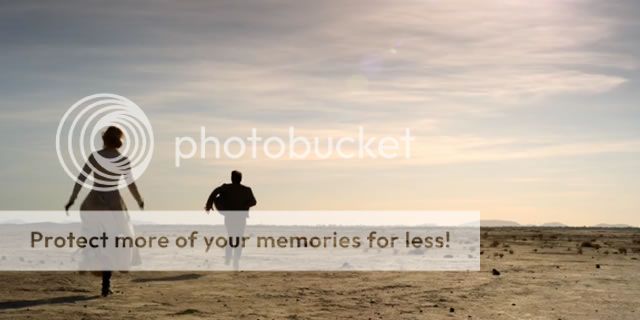 photo file_609515_queen-of-the-desert-trailer_zpsf5oaicxs.jpg